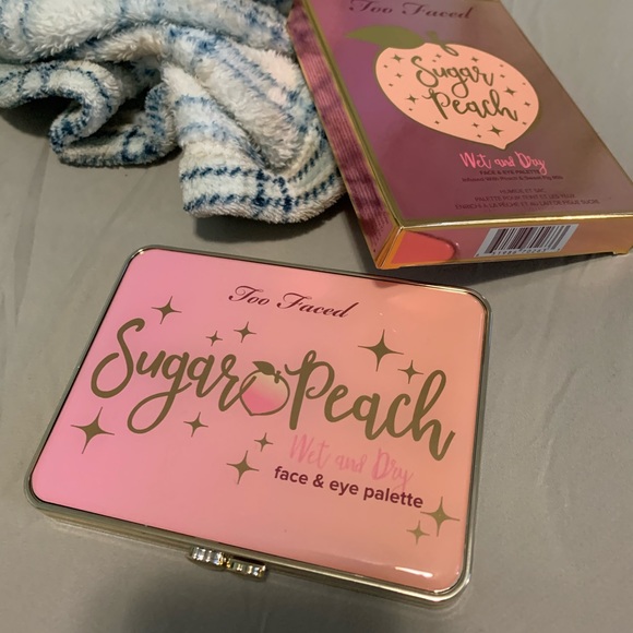 Sugar Peach Too Faced Palette - Picture 3 of 4